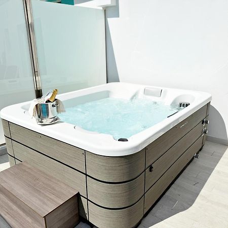 Plaza Santa Ponsa Boutique - Adults Only. Hotel Bagian luar foto