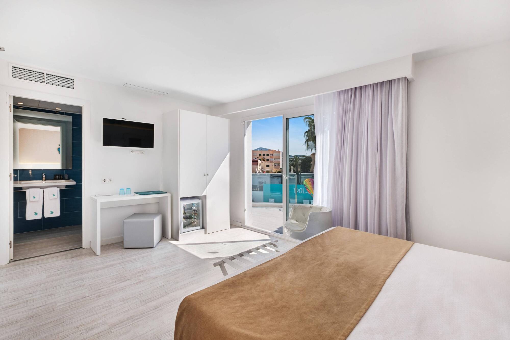 Plaza Santa Ponsa Boutique - Adults Only. Hotel Bagian luar foto